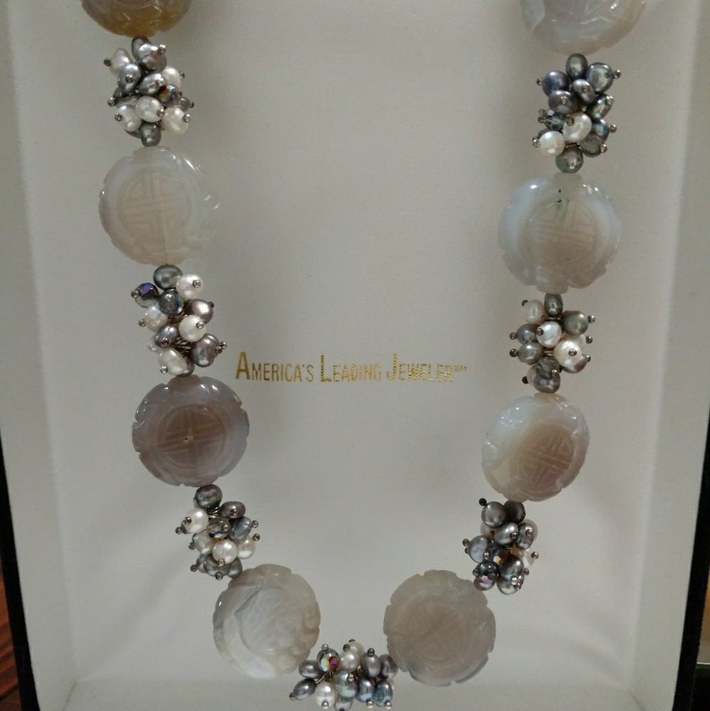 Jade Pearl Necklace